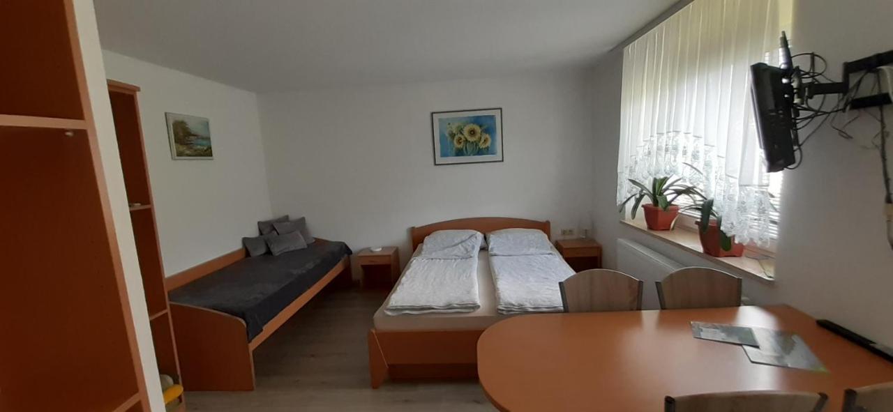 Apartmaji Mojca Konuk evi Križe Dış mekan fotoğraf